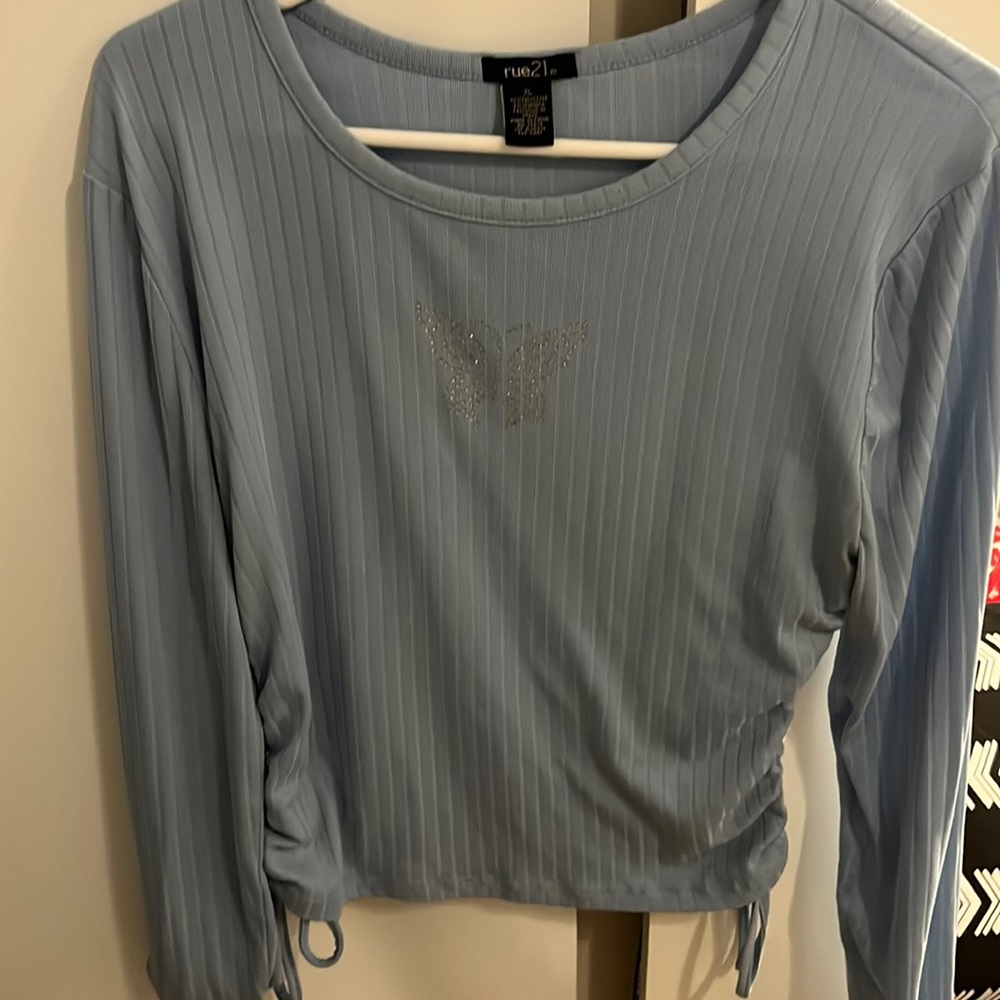 Long sleeve